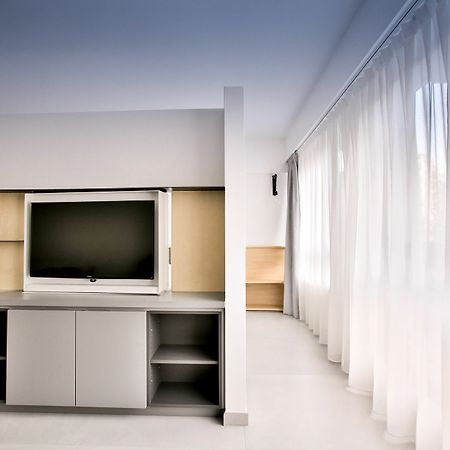 Renaissance Park Apartments Брюссель Экстерьер фото